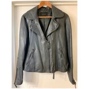 Tahari Gray Leather Moto Jacket in Small